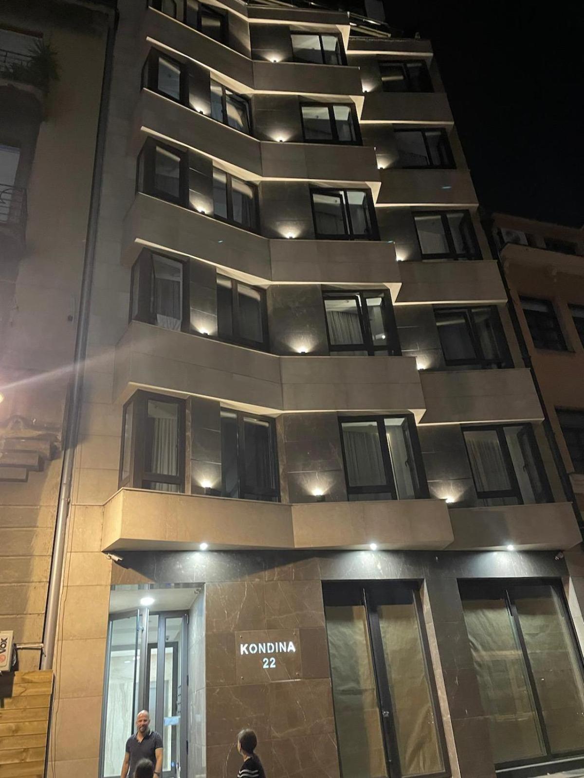 Kondina Suites Belgrado Buitenkant foto